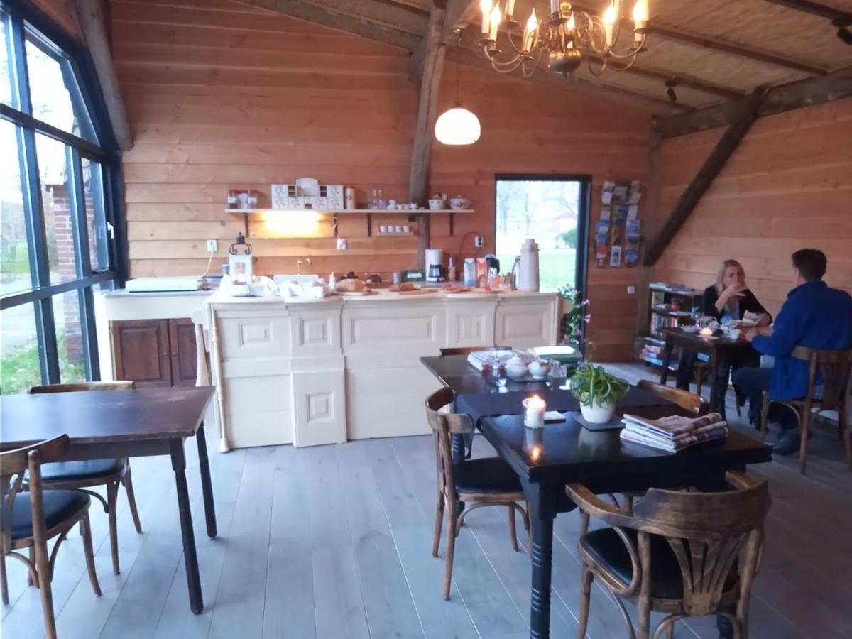Pipowagen Elsebein Groningen Westerwolde Unieke Ligging Met Eigen Tuin En Vrij Uitzicht Over Veld Naar Natuurgebied Onstwedde 外观 照片